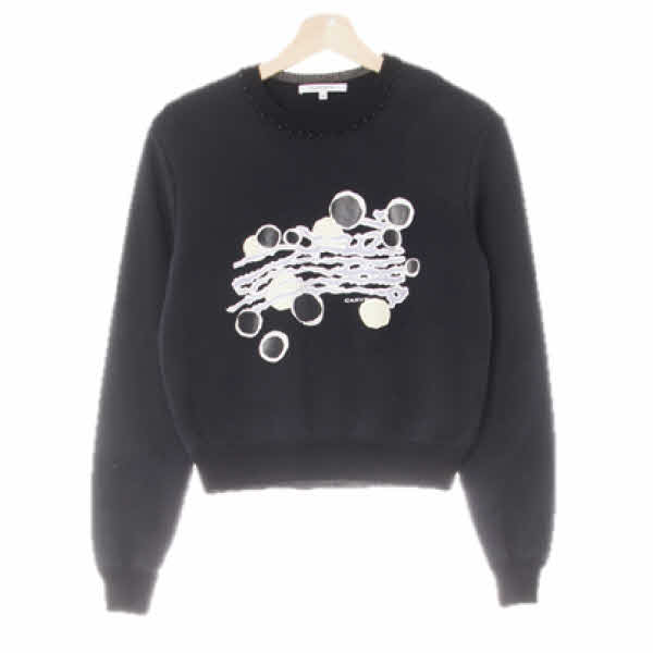carven 블랙 프린팅 면혼방 넥구슬장식크롭맨투맨