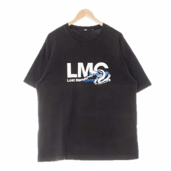 LMC 블랙 프린팅 면 빅레터링루즈반팔티