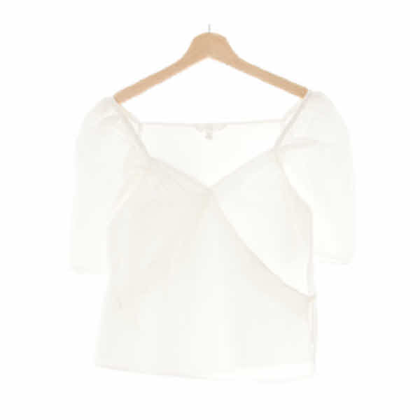 h&m 화이트 면 2way오프숄더반팔랩블라우스