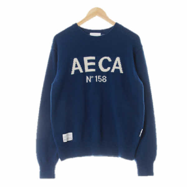 aecawhite 블루 울혼방 레터링크루넥스웨터