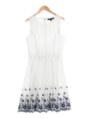 타미힐피거 화이트 면 플리츠자수플로럴민소매원피스