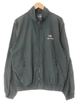 arcteryx 그레이쉬카키 소매라벨링경량집업점퍼