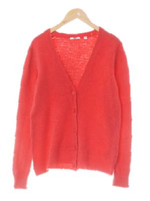 유니클로 폼페이언레드 울 브이넥가디건
