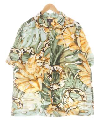 h&m 그린 추상플라워패턴 슬릿카라반팔셔츠