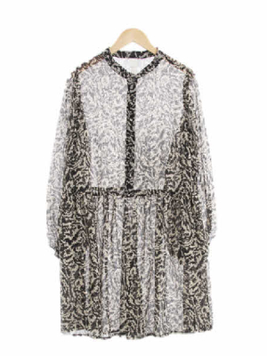h&m 블랙 기하학패턴 싸개단추시스루블라우스