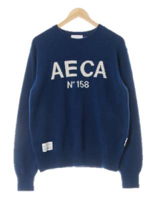 aecawhite 블루 울혼방 레터링크루넥스웨터