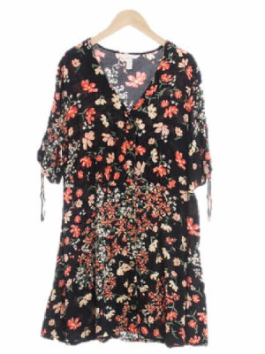 h&m 블랙 플라워패턴 소매셔링브이넥원피스